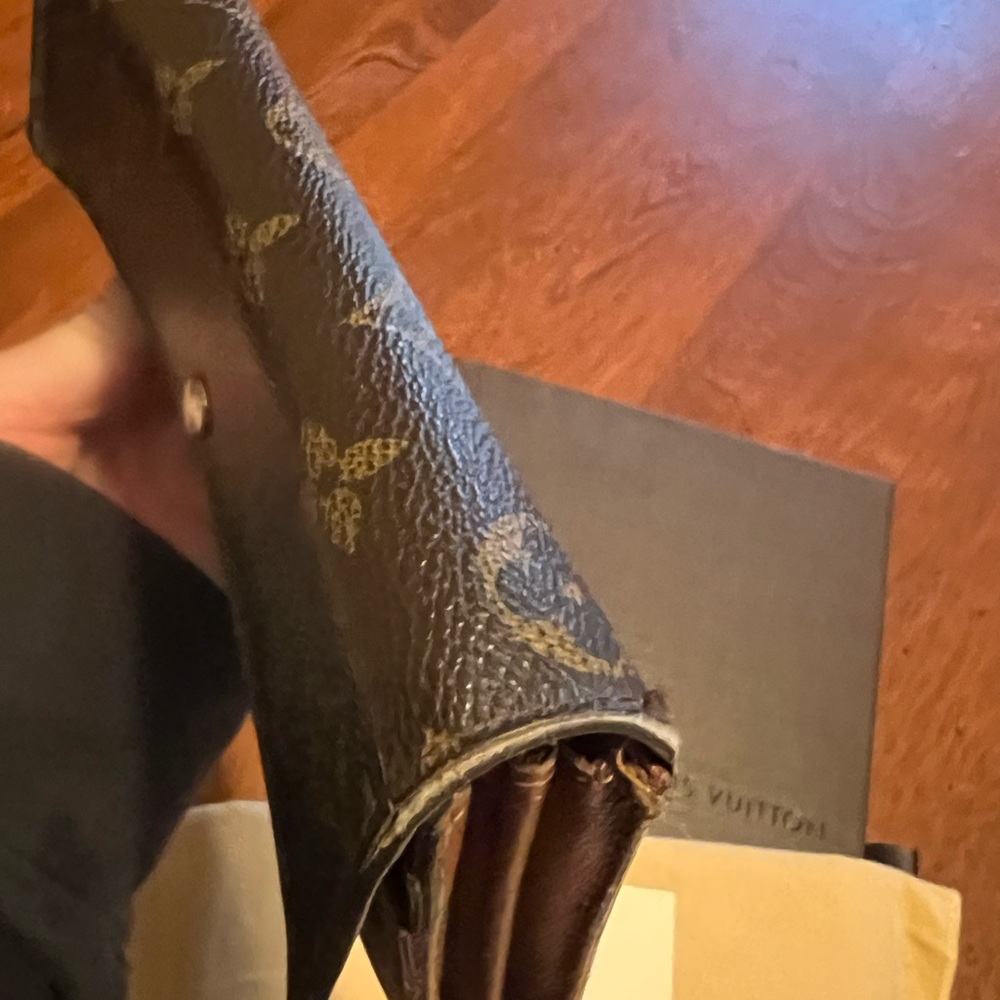 Authentic Louis Vuitton Wallet - Picture 7 of 15
